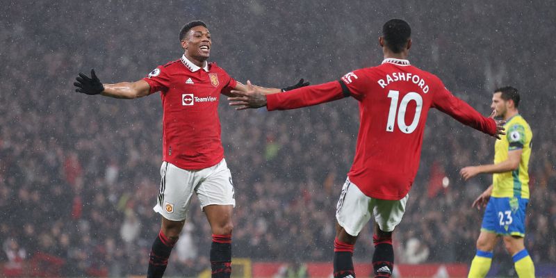 Dự kiến đội hình ra sân của Nottingham vs Man Utd