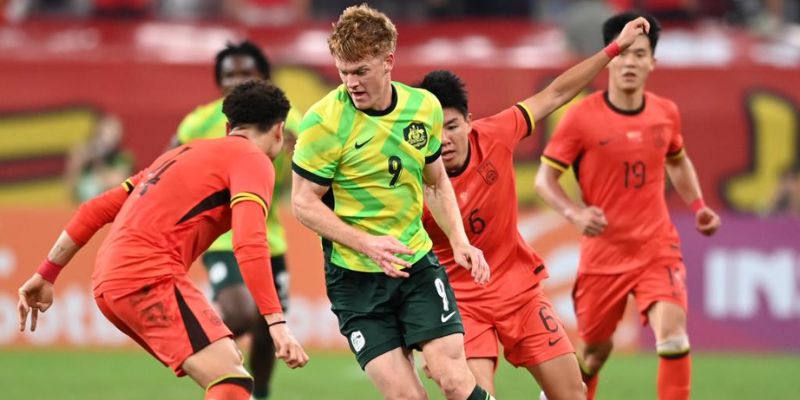 U23 Trung Quốc vs U23 Australia ở trận ra quân thi đấu không tệ