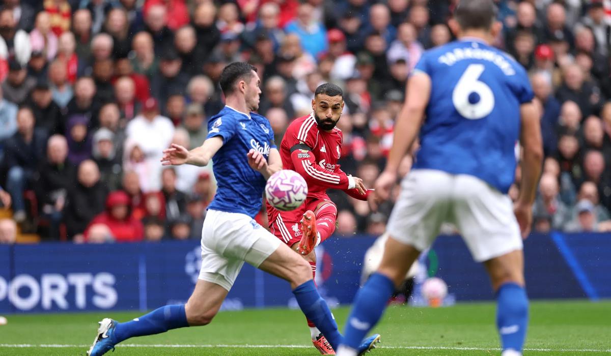 Liverpool có phong độ kém ấn tượng hơn so với Everton